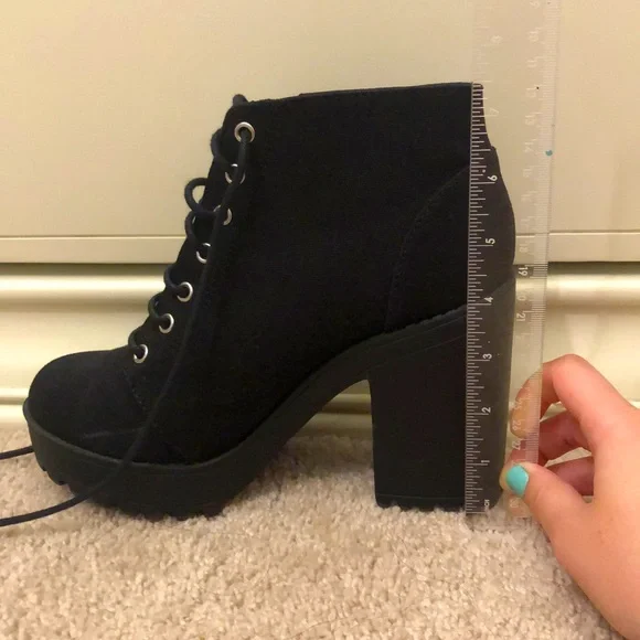 black lace up ankle boots / heeled combat booties - Picture 8 of 9
